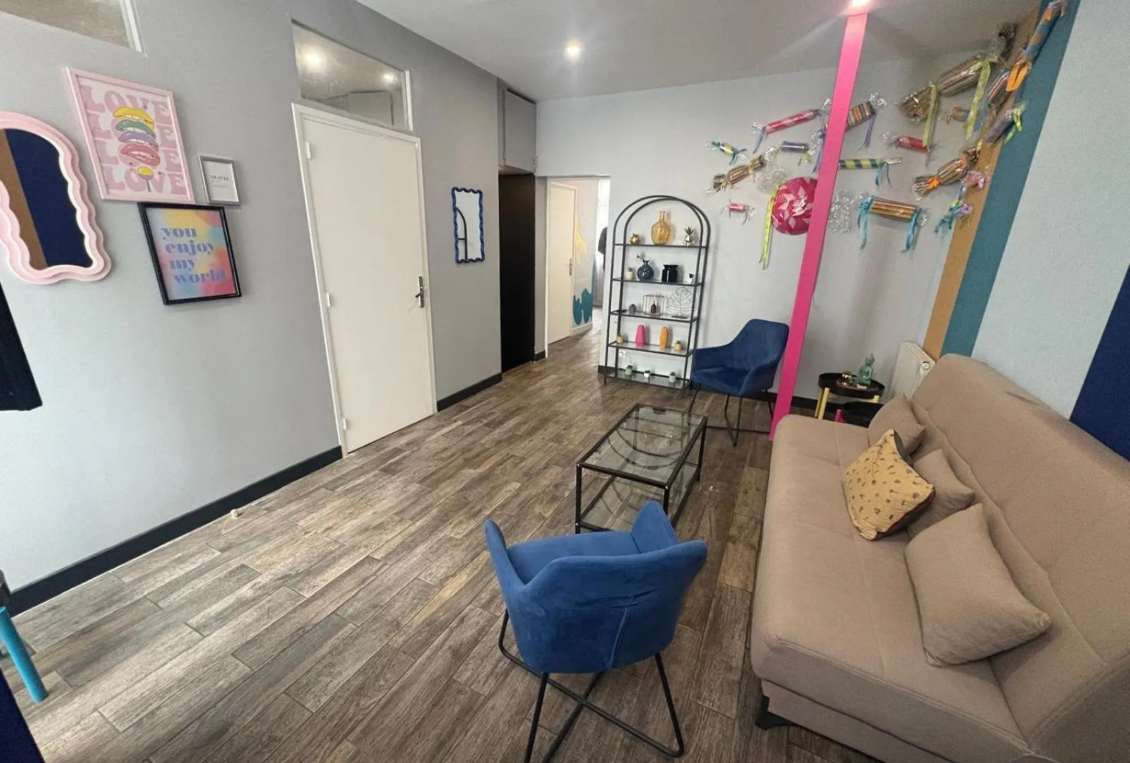 Bright Studio In Batignolles Paris 0*,  France